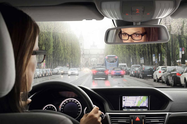 DriveSafe: Brillengläser für Autofahrer im Straßenverkehr